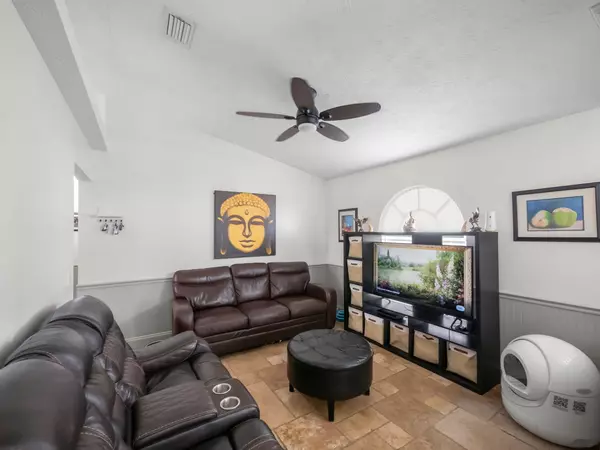 Port Saint Lucie, FL 34953,1978 SW Hillman ST