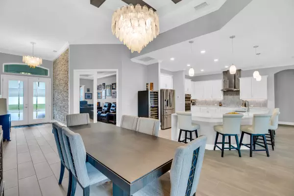 Vero Beach, FL 32967,5928 Sequoia CIR