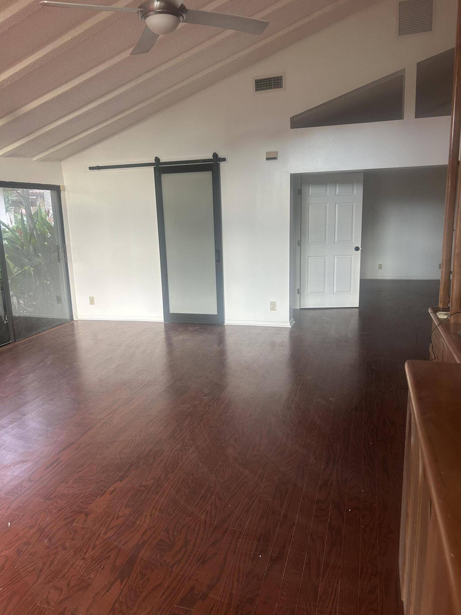 Boynton Beach, FL 33437,5657 Lakeview Mews DR