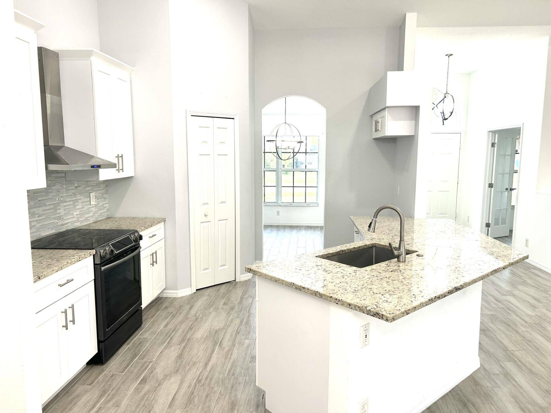Port Saint Lucie, FL 34952,2549 SE Tiger AVE