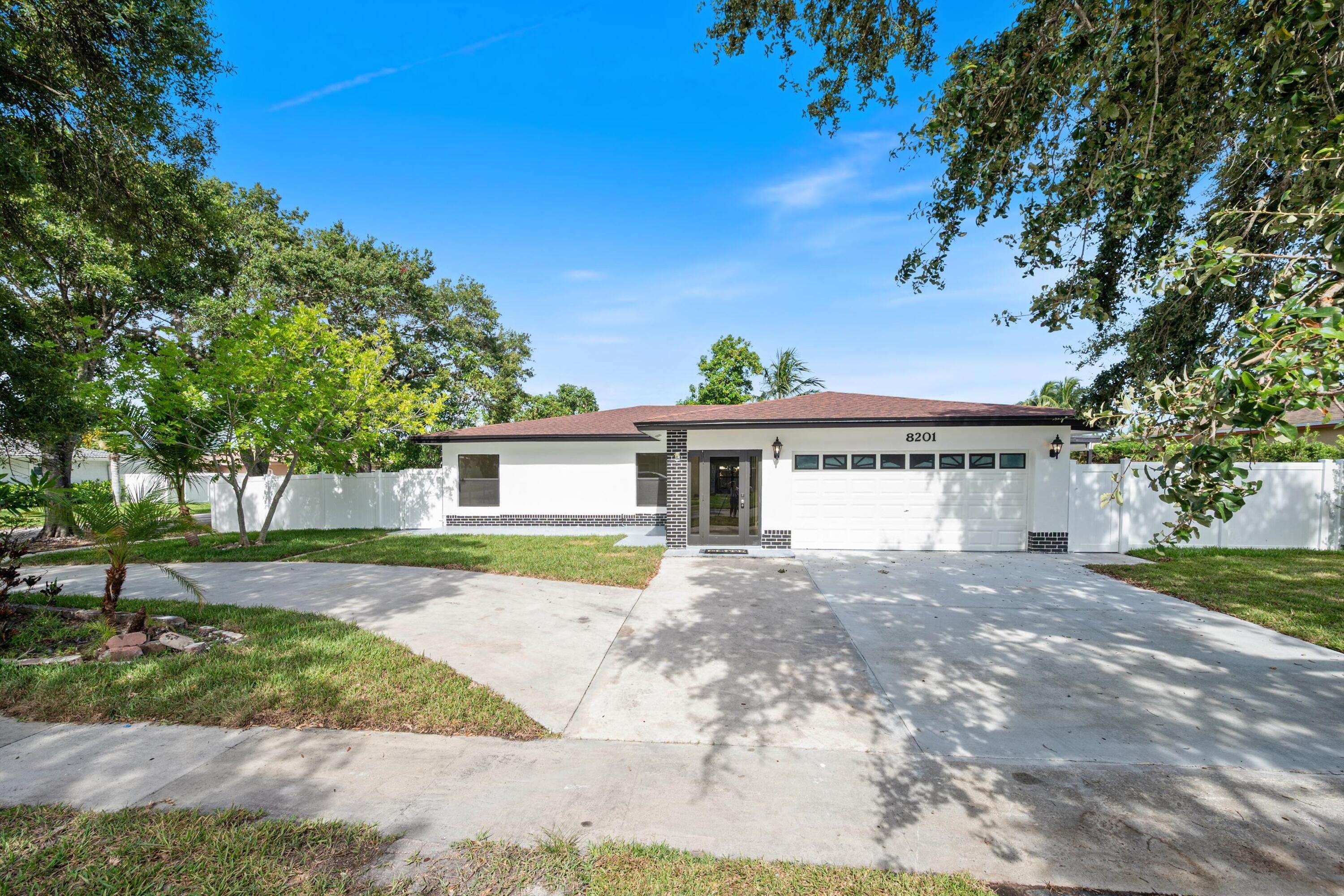 Tamarac, FL 33321,8201 NW 67th AVE