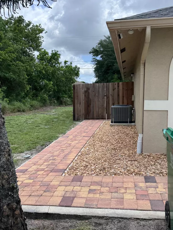 Port Saint Lucie, FL 34953,3625 SW Vincennes ST