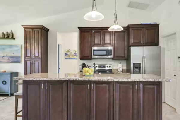 Loxahatchee, FL 33470,18854 N 48th AVE