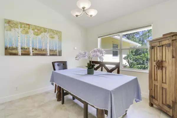 Loxahatchee, FL 33470,18854 N 48th AVE