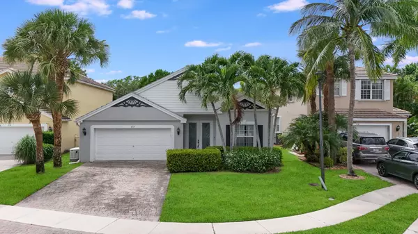 212 Kensington WAY, Royal Palm Beach, FL 33414