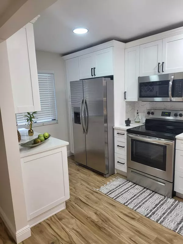 Lake Worth, FL 33467,4266 Deste CT 201