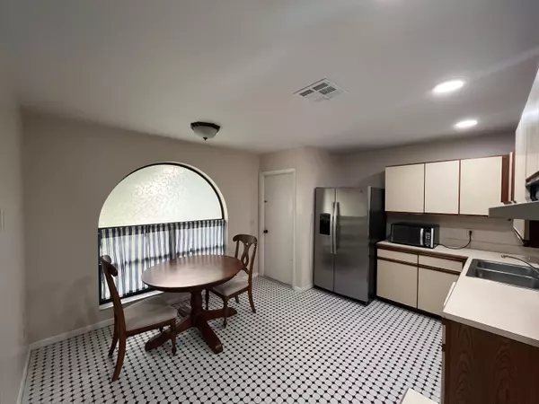 Port Saint Lucie, FL 34952,2282 SE Mcmaster ST