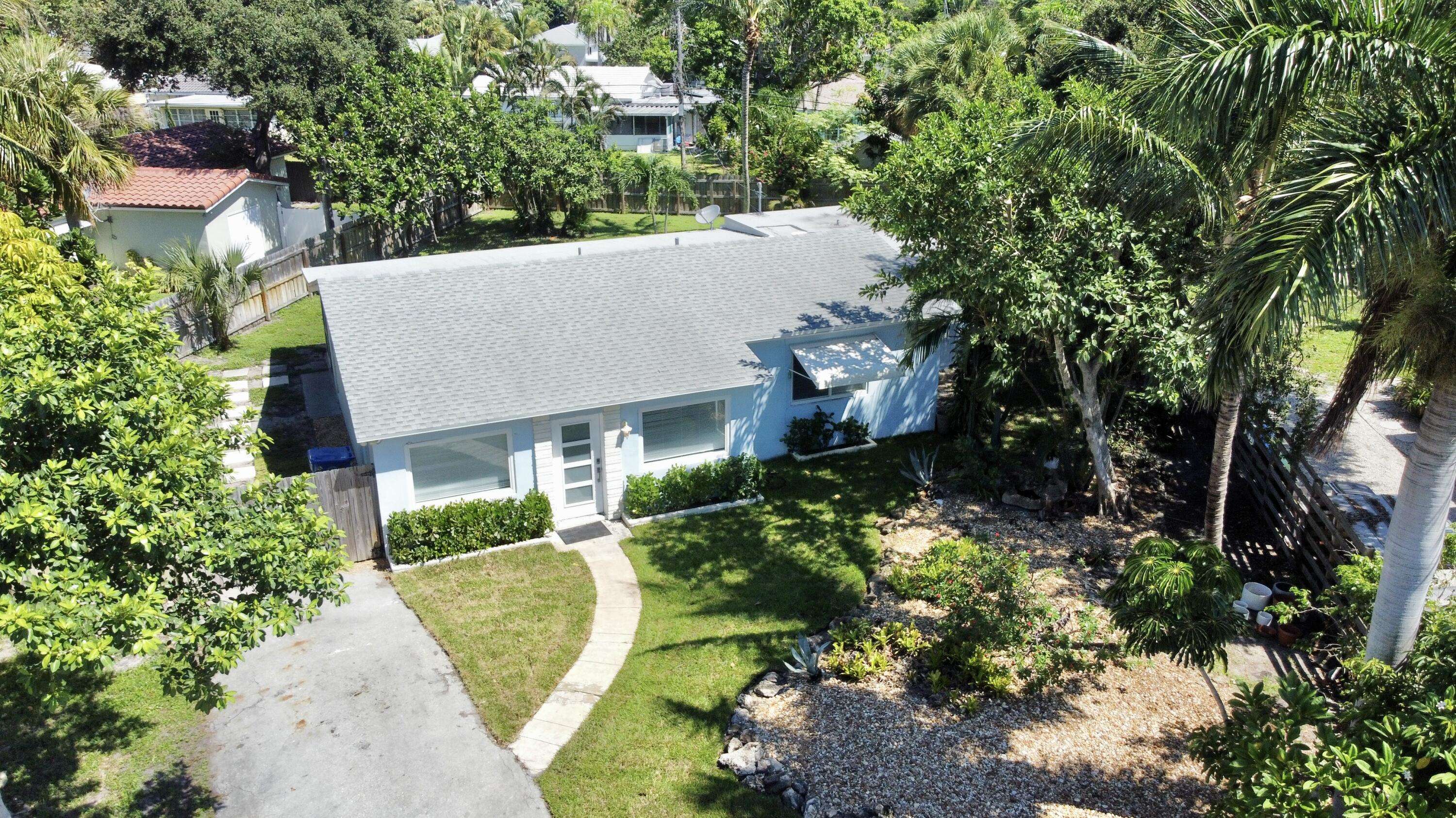 Lantana, FL 33462,139 Prospect RD