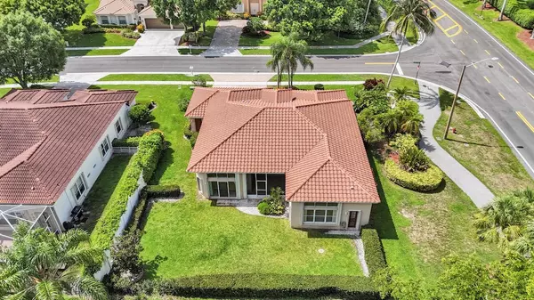 Lake Worth, FL 33463,5639 Bermuda Dunes CIR