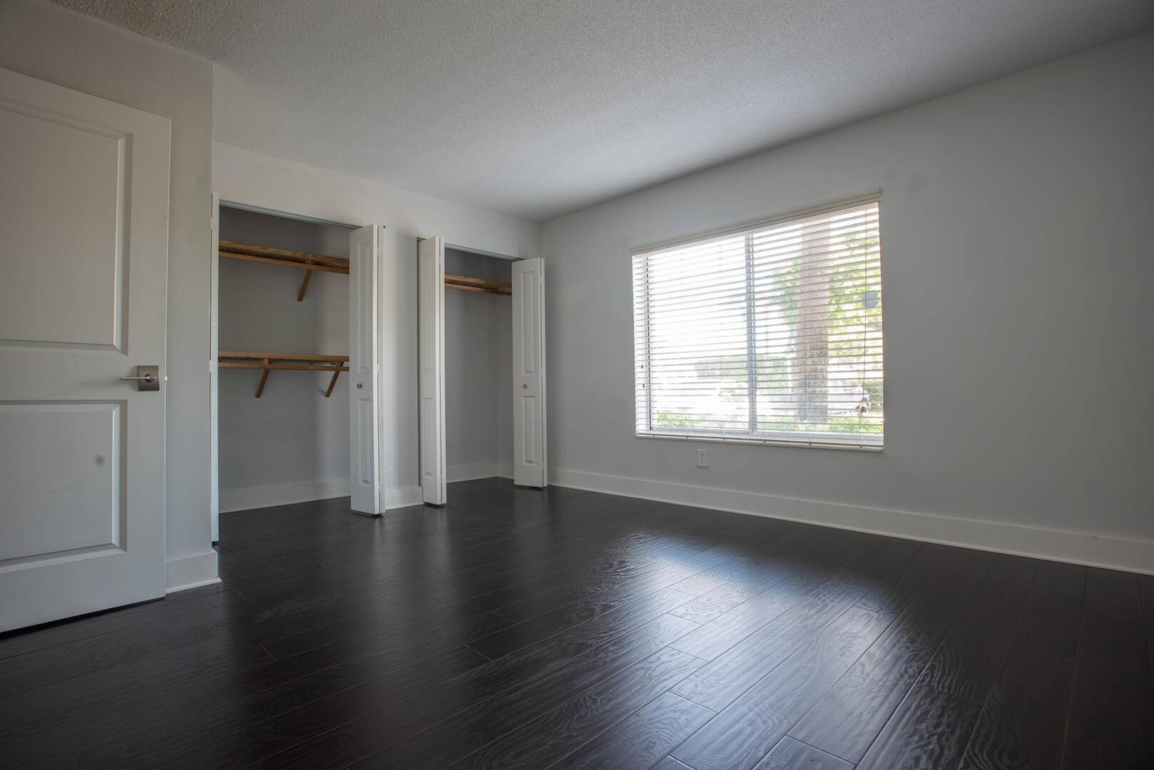Boynton Beach, FL 33426,815 W Boynton Beach BLVD 2-105