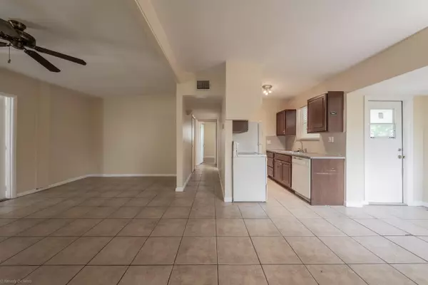 Pompano Beach, FL 33064,5275 NE 16 AVE