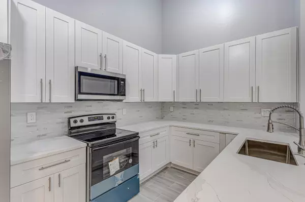 West Palm Beach, FL 33415,1240 Summit Place CIR D