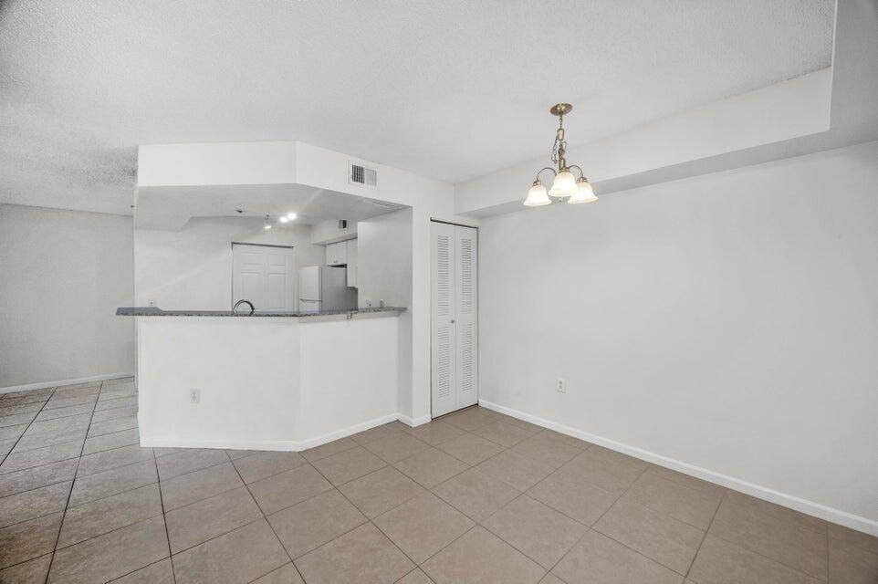 3732 NW Adriatic LN, Jensen Beach, FL 34957