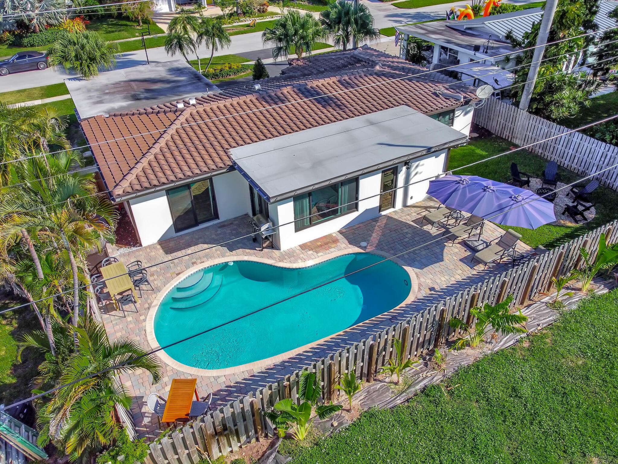 Deerfield Beach, FL 33441,908 SE 16th ST