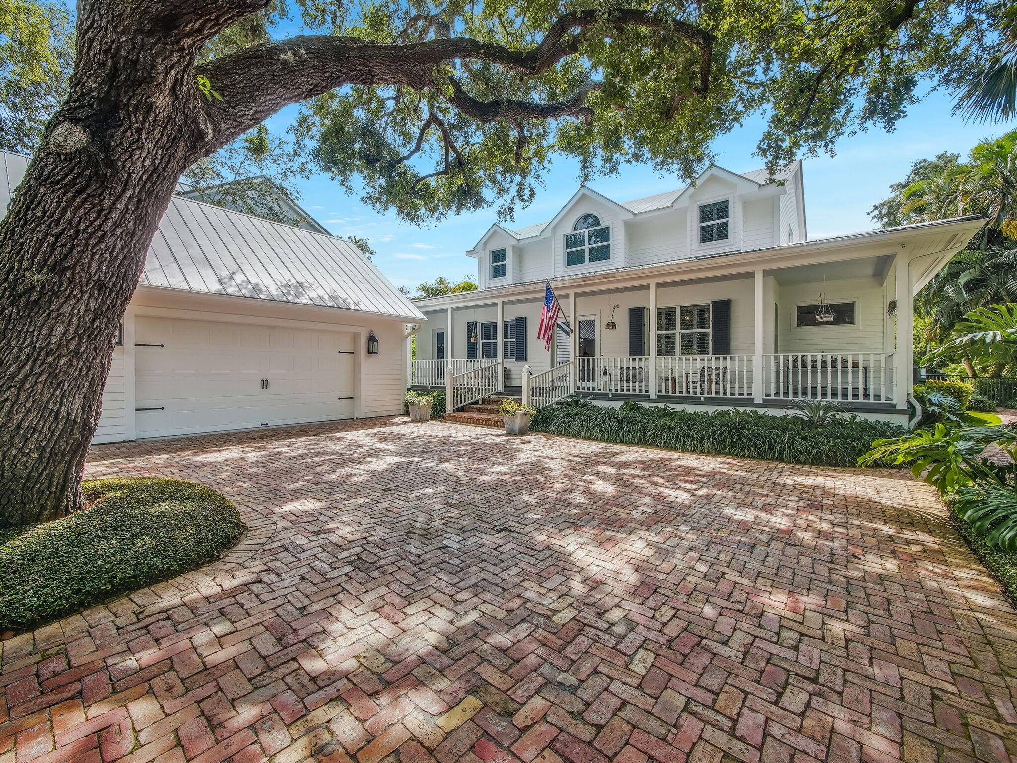 Palm Beach Gardens, FL 33410,2560 Natures WAY