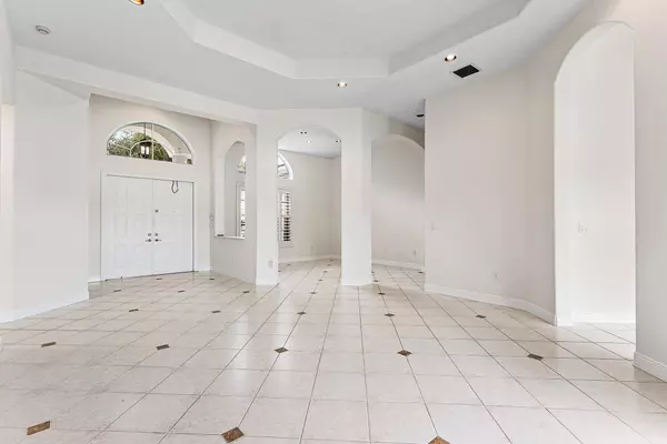 Boca Raton, FL 33498,19557 Saturnia Lakes DR