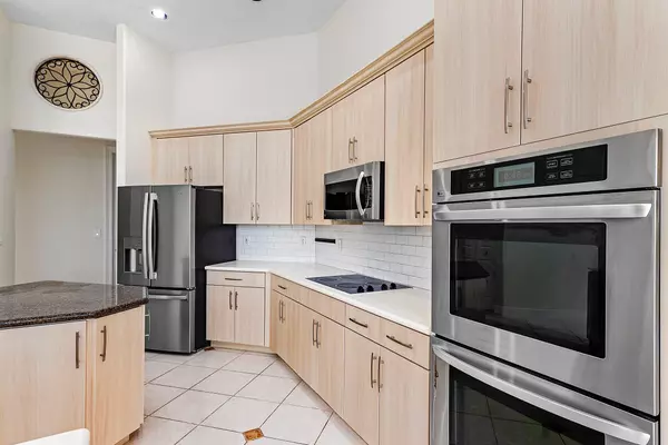 Boca Raton, FL 33498,19557 Saturnia Lakes DR