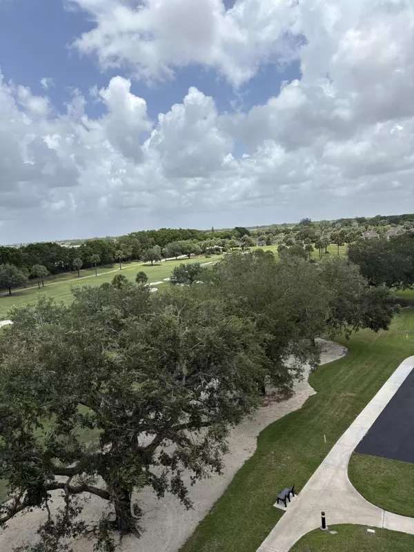 Boca Raton, FL 33434,7819 Lakeside BLVD 876