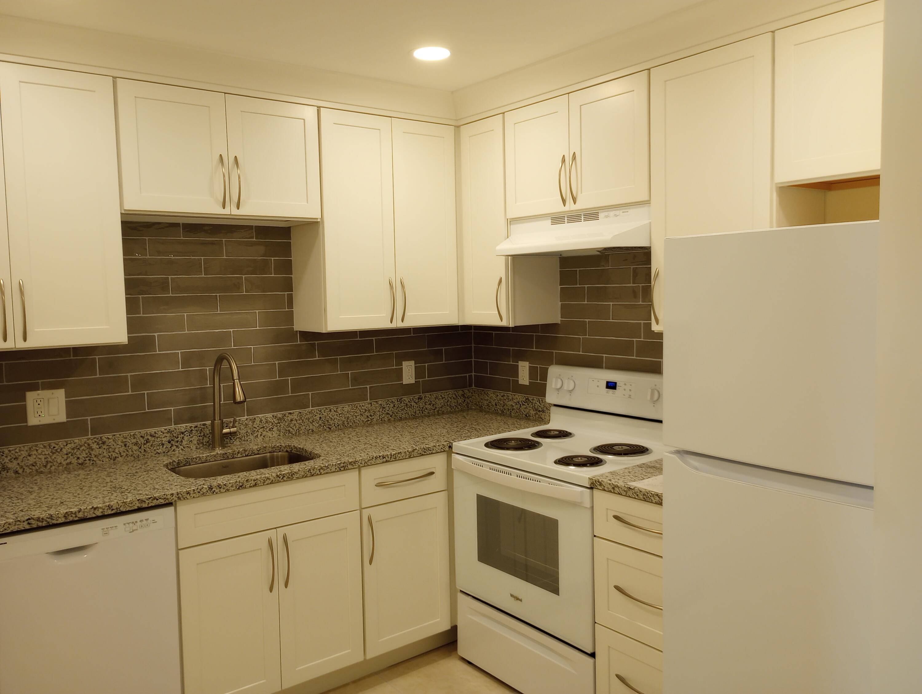 Stuart, FL 34994,950 S Kanner HWY A21