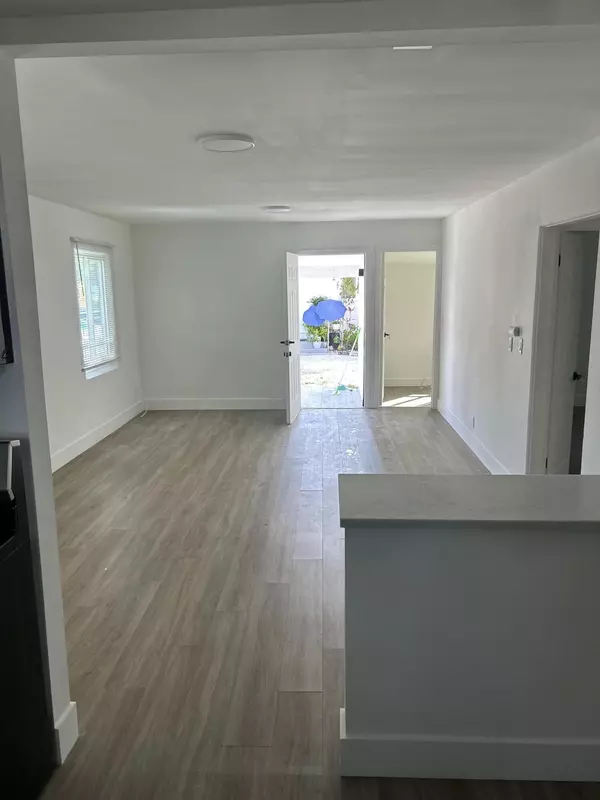 West Palm Beach, FL 33405,424 Valley Forge RD 1