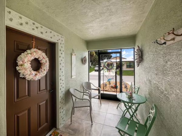 Fort Pierce, FL 34951,34 Villa Blanca