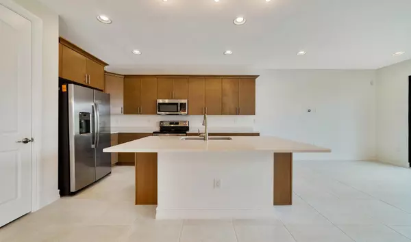 Boca Raton, FL 33428,9952 Brickhill DR