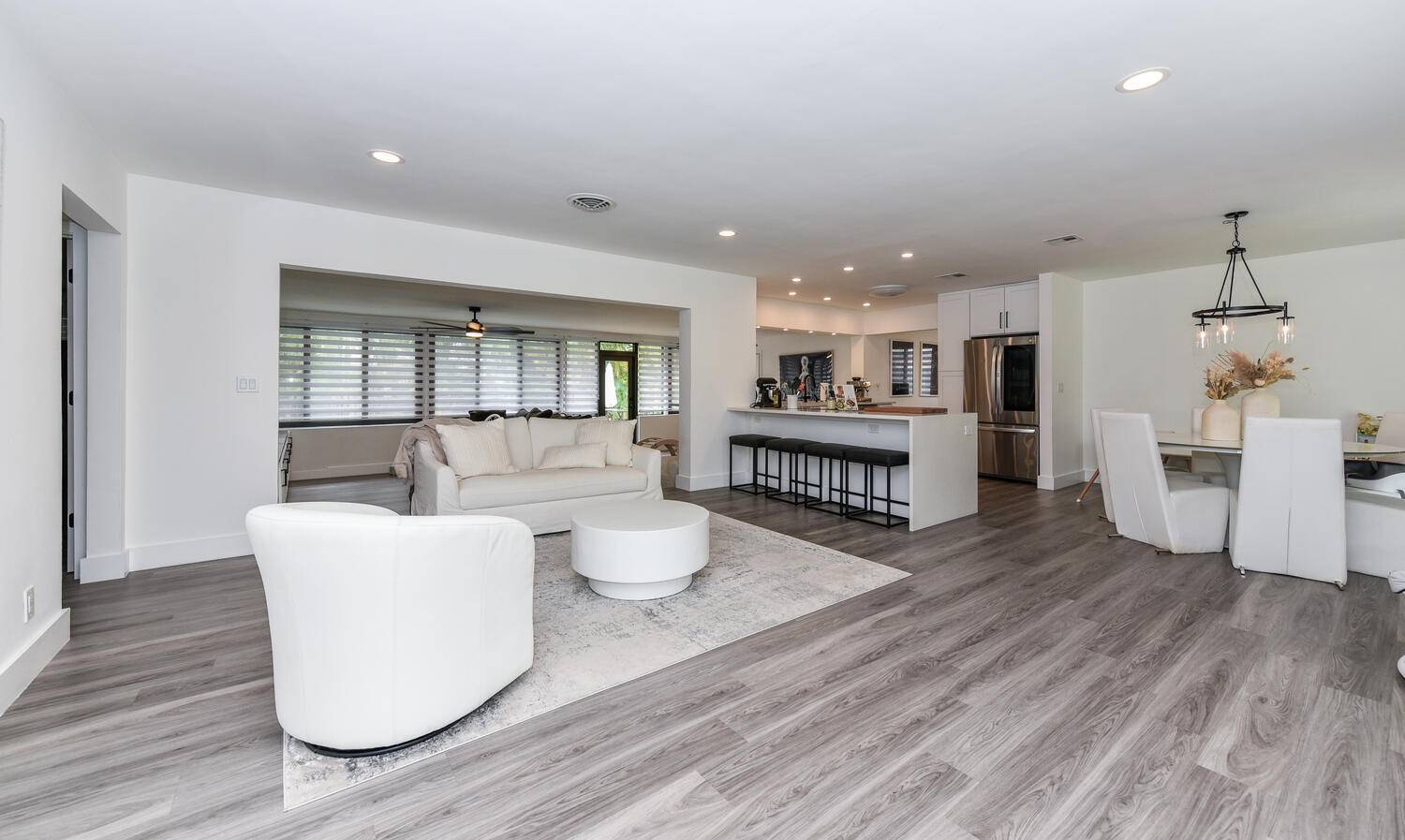 Boca Raton, FL 33486,700 SW 4th ST