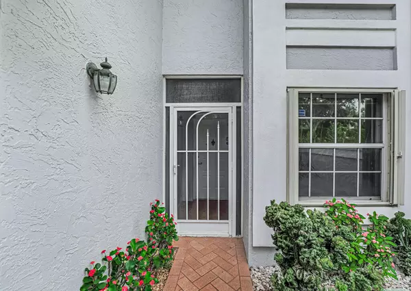 Boynton Beach, FL 33437,7372 Lake Meadow WAY 101