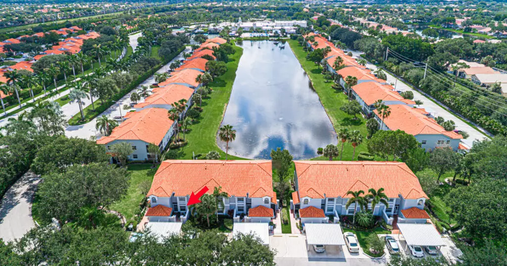 Boynton Beach, FL 33437,7372 Lake Meadow WAY 101