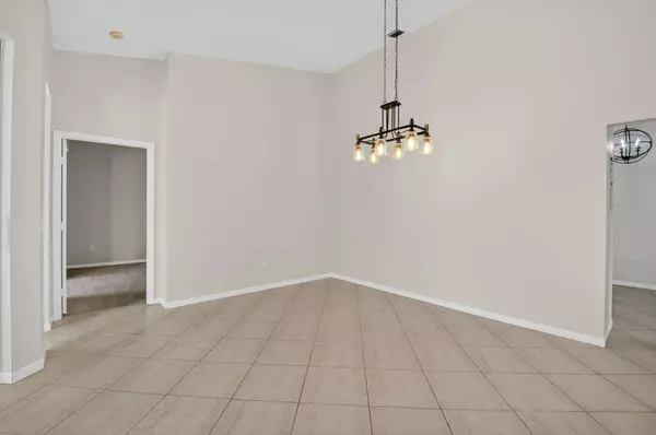Boynton Beach, FL 33437,5136 Floria DR N