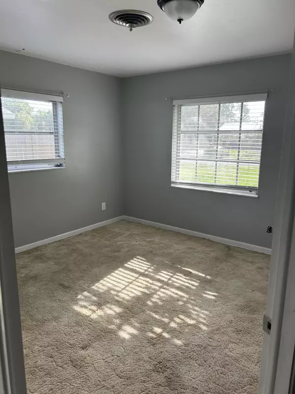 Vero Beach, FL 32960,1565 29th AVE