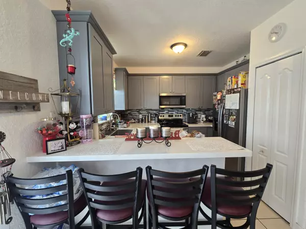Royal Palm Beach, FL 33414,2208 Shoma DR
