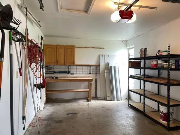 Palm Beach Gardens, FL 33410,499 Iris AVE