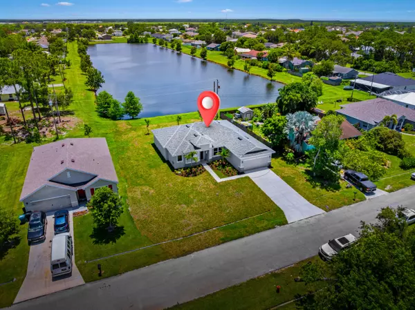 Port Saint Lucie, FL 34953,324 SW Columbus DR