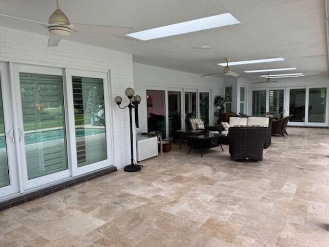 Jupiter, FL 33469,136 SE Turtle Creek DR