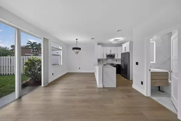Pembroke Pines, FL 33028,775 NW 154th AVE