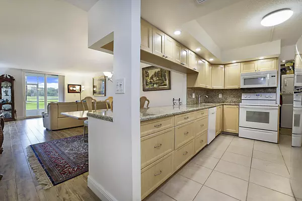 250 NW 67th ST 119, Boca Raton, FL 33487