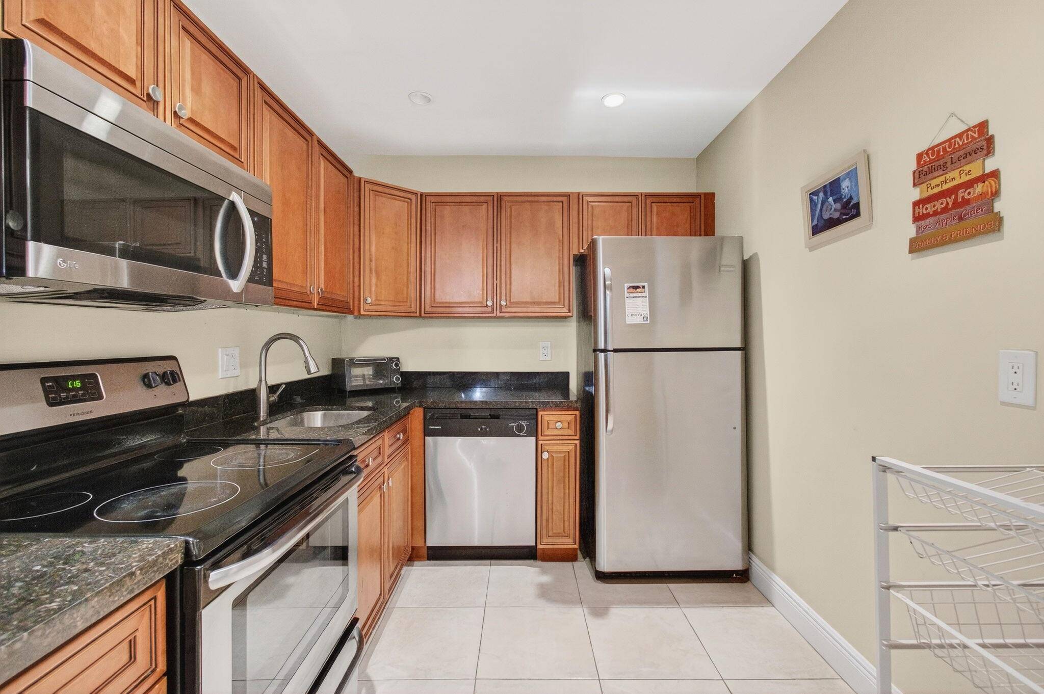 Boca Raton, FL 33431,480 NW 20th ST #301
