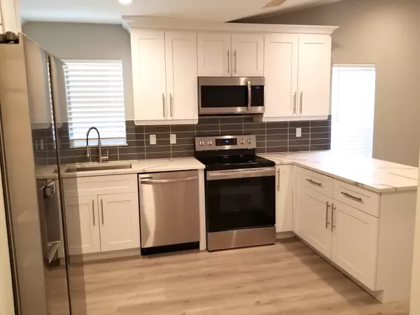 8863 SE Hobe Ridge AVE, Hobe Sound, FL 33455