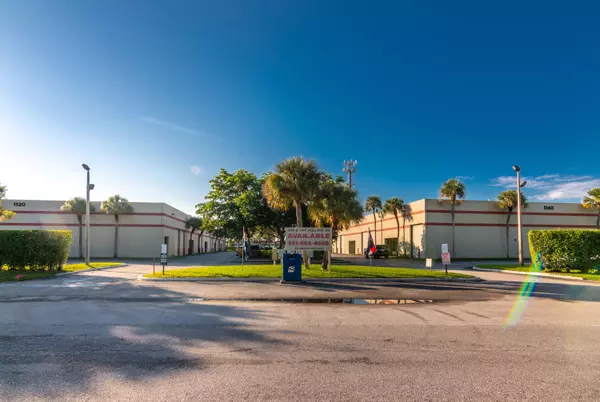 Boca Raton, FL 33487,1120 Holland DR 5