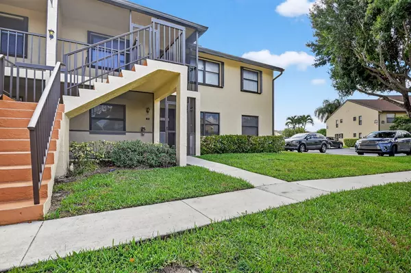 Lake Worth, FL 33467,4707 E Lucerne Lakes BLVD 102