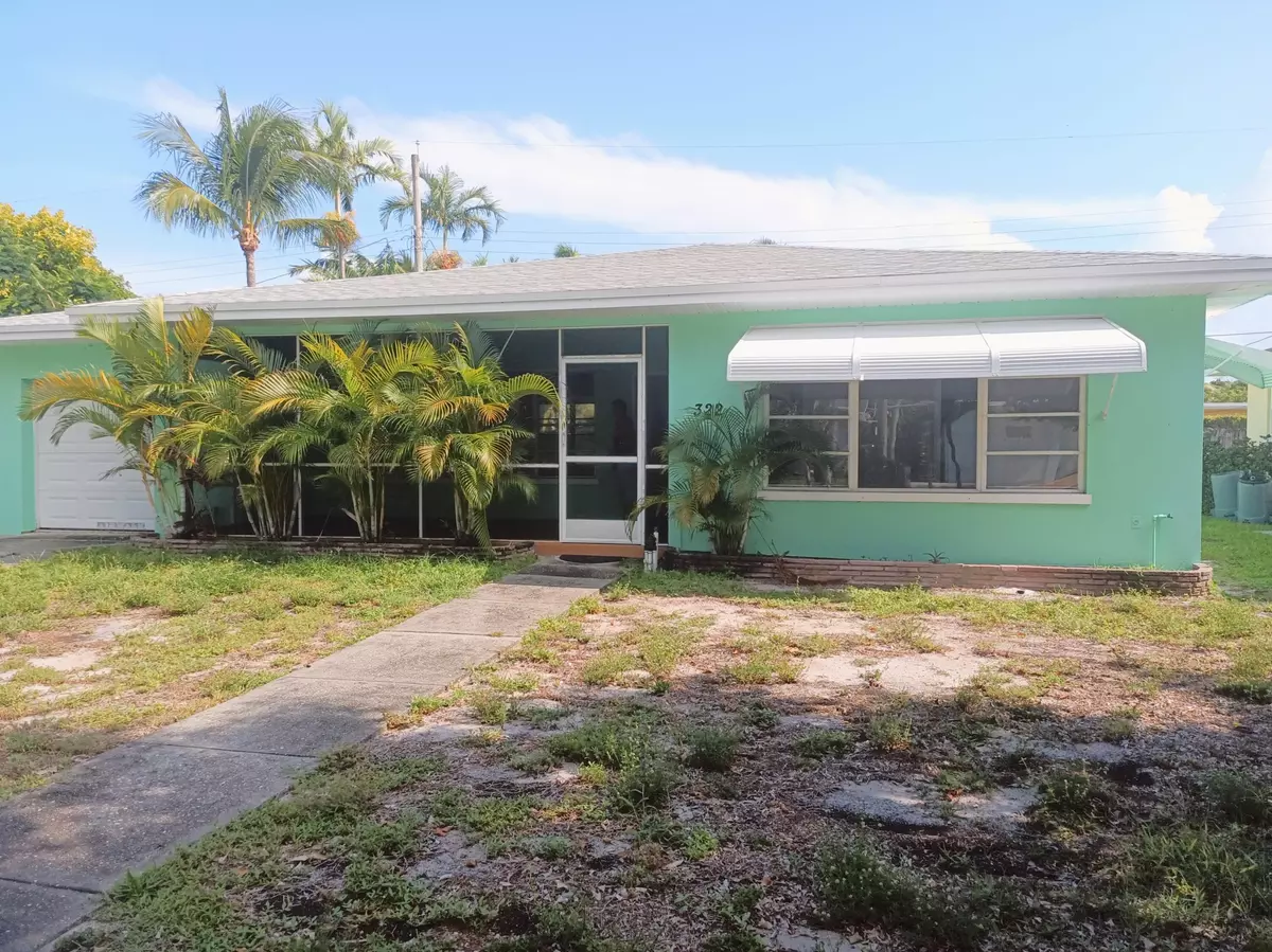 Lake Worth Beach, FL 33460,322 Vanderbilt DR
