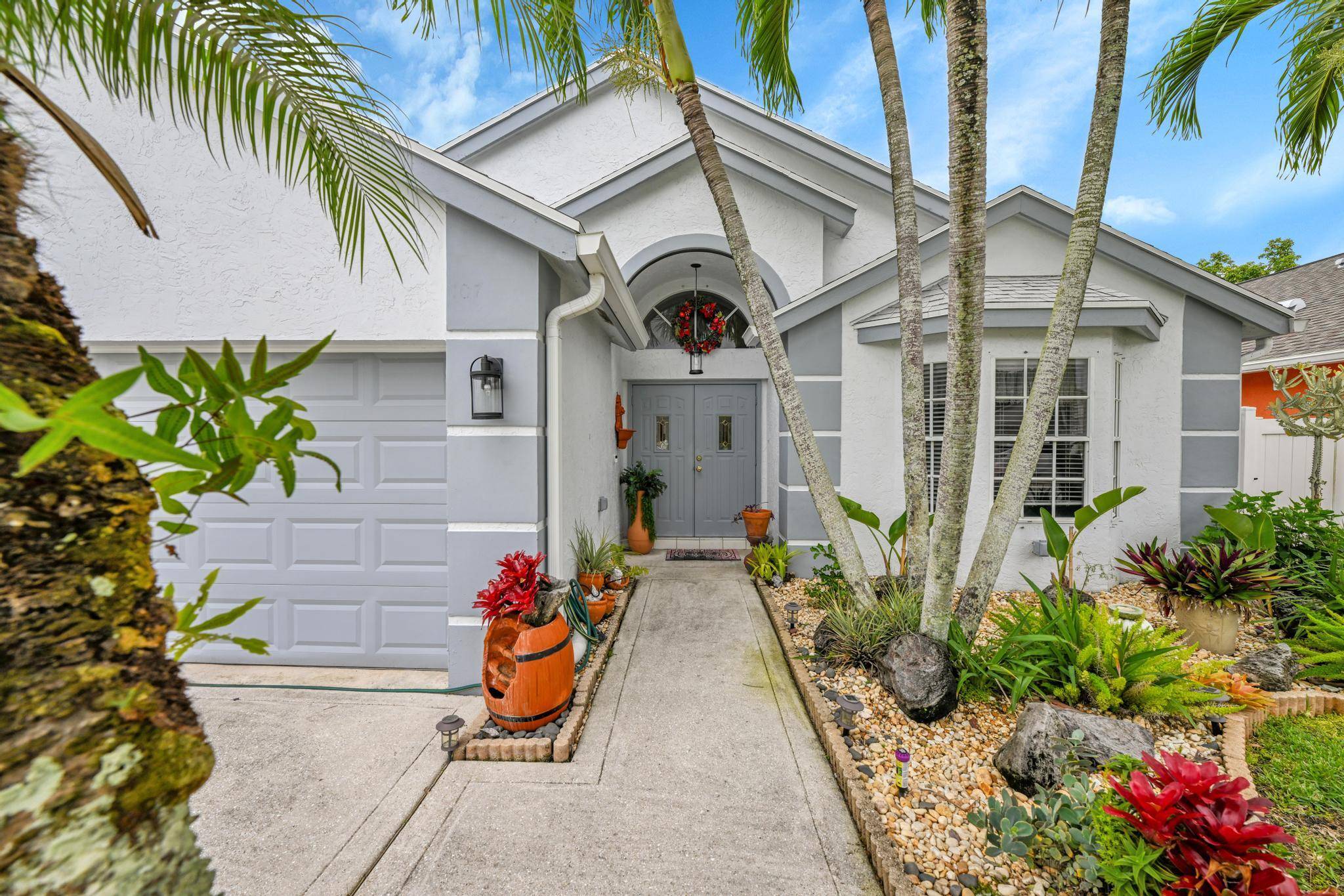 107 Saddle TRL, Royal Palm Beach, FL 33411