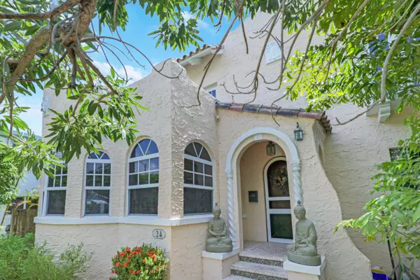 Lake Worth Beach, FL 33460,24 S Ocean Breeze