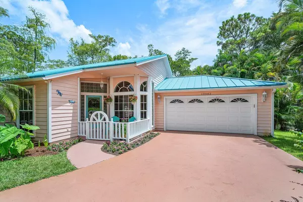 Wellington, FL 33414,13982 Paddock DR