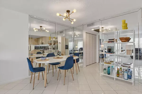 Deerfield Beach, FL 33442,3153 Cambridge G