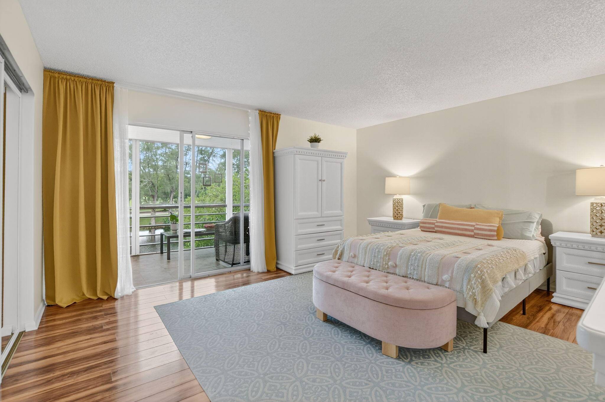 Deerfield Beach, FL 33442,3153 Cambridge G 208