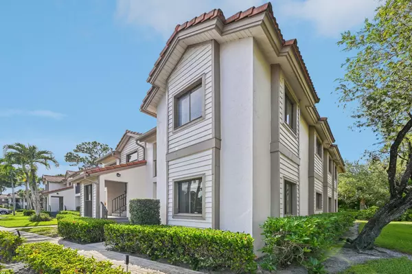 1103 Duncan CIR 104, Palm Beach Gardens, FL 33418