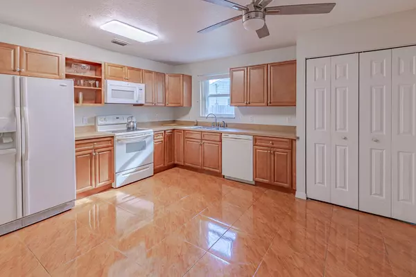 Port Saint Lucie, FL 34952,2830 SE Cabana LN