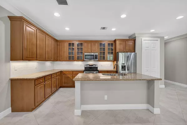 Palm Beach Gardens, FL 33418,4803 Cadiz CIR